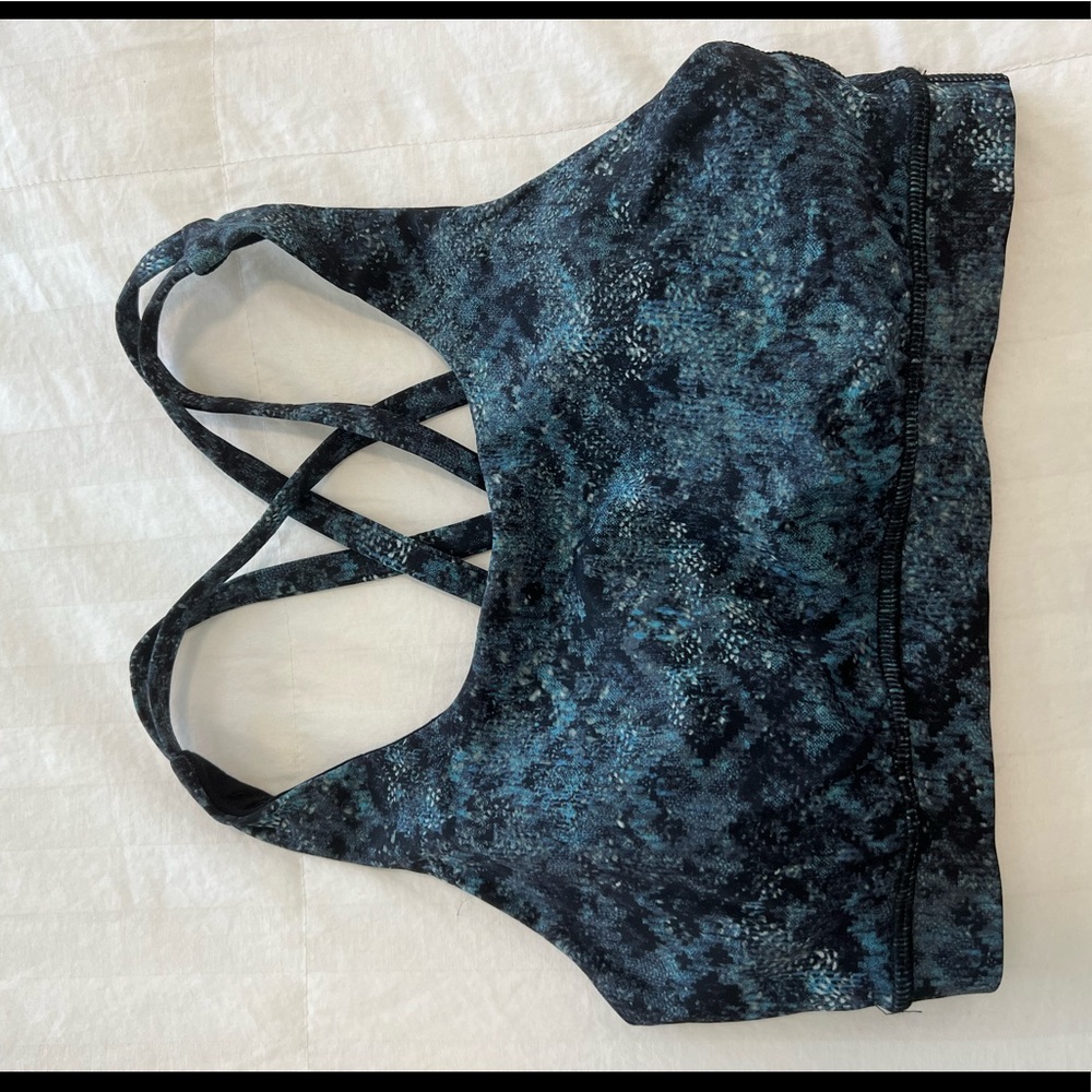 Lululemon Sports bra